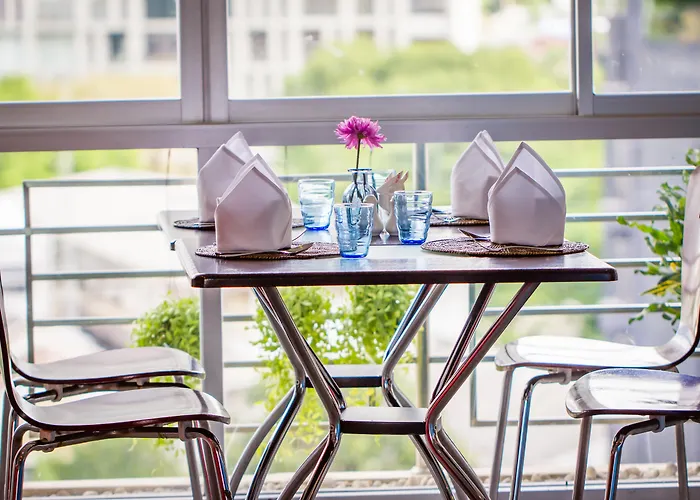 I Sathorn Hotel 3*