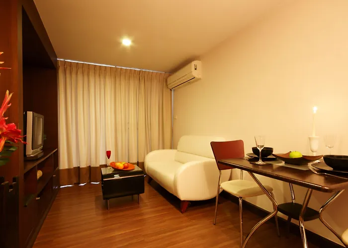 I Sathorn Hotel