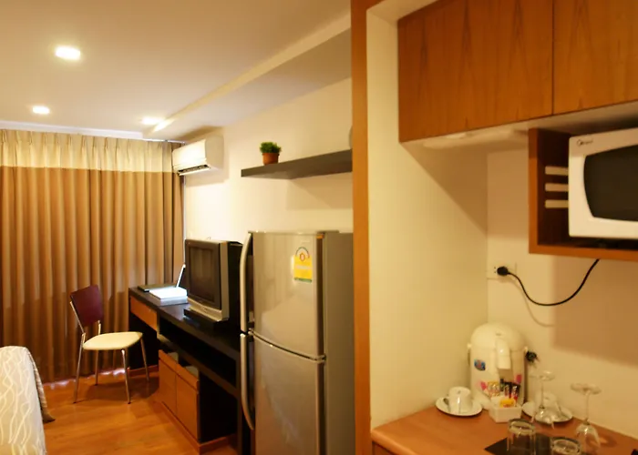 I Sathorn