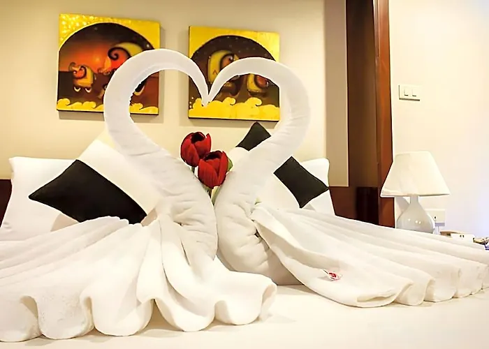 I Sathorn Hotel 3*