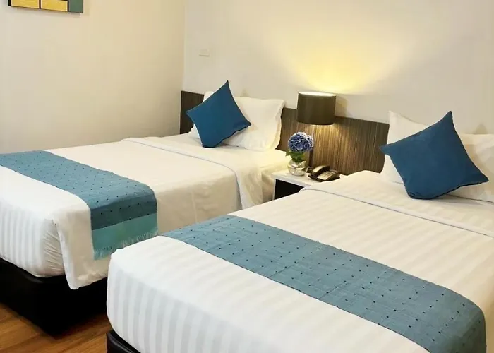 I Sathorn Hotel 3*